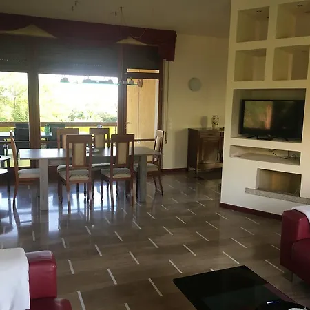 Villa Mira *
